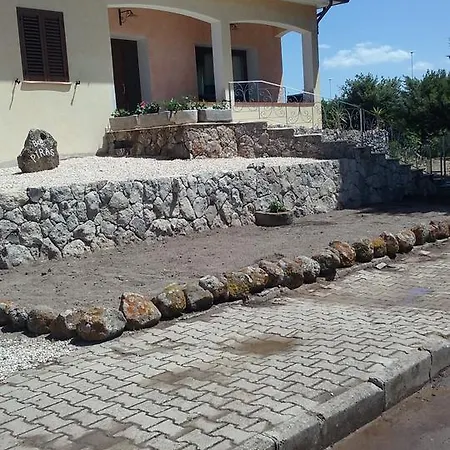 Piras *